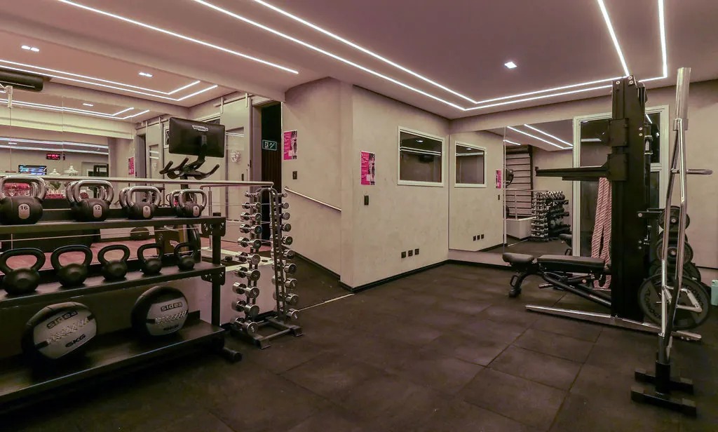 Studio PinkFit, Equipamentos